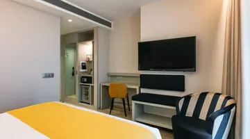 Catalonia Porto