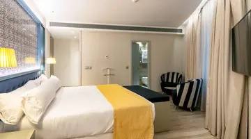 Catalonia Porto
