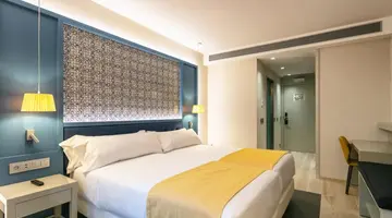 Catalonia Porto