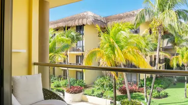 CATALONIA RIVIERA MAYA