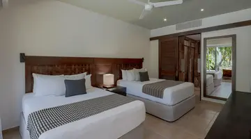 CATALONIA RIVIERA MAYA