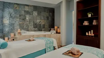 CATALONIA RIVIERA MAYA