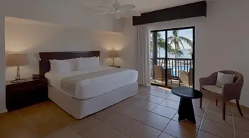CATALONIA RIVIERA MAYA