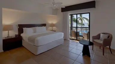 CATALONIA RIVIERA MAYA