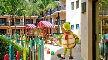Catalonia Yucatan Beach