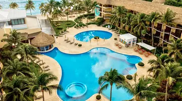 Catalonia Yucatan Beach