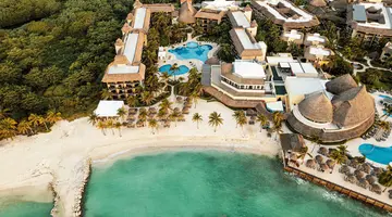 Catalonia Yucatan Beach