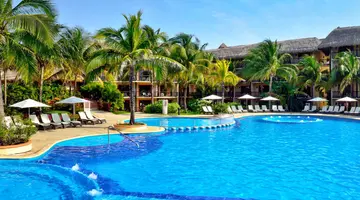 Catalonia Yucatan Beach