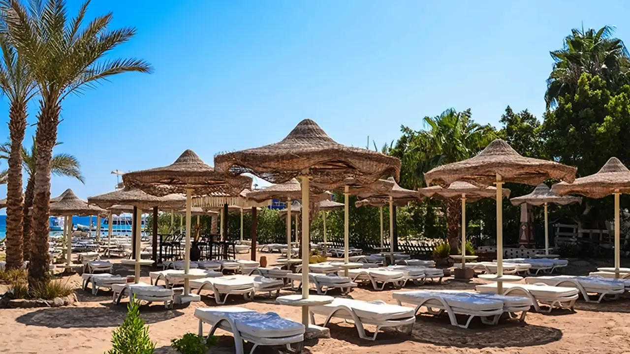 Cataract Layalina Resort