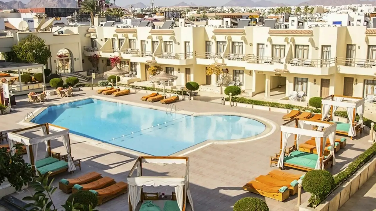 Cataract Layalina Resort