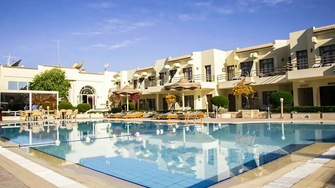 Cataract Layalina Resort