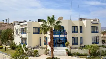 Cataract Resort