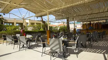 Cataract Resort