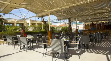 Cataract Resort