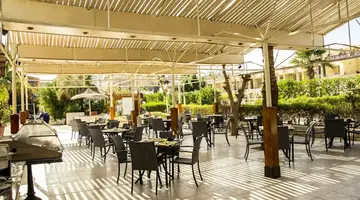 CATARACT RESORT