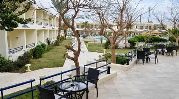 Cataract Resort