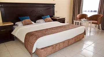 CATARACT RESORT