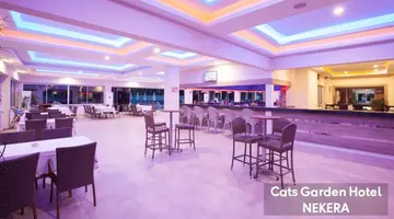 CATS CATTY GARDEN HOTEL