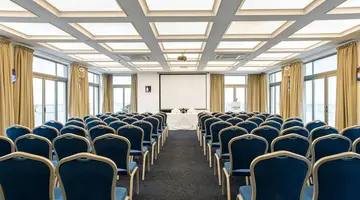 CAVALIERI HOTEL, by Radisson Individuals