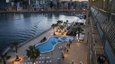 CAVALIERI HOTEL, by Radisson Individuals