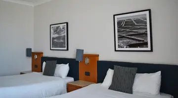 CAVALIERI HOTEL, by Radisson Individuals