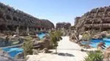 Caves Beach Resort +16