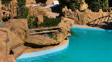 Caves Beach Resort (Adults Only 16+)
