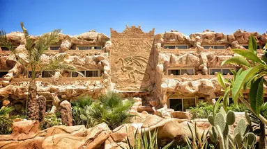 Caves Beach Resort Hurghada