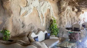 Caves Beach Resort Hurghada