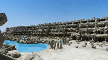 Caves Beach Resort Hurghada