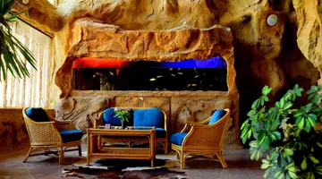 CAVES BEACH RESORT