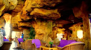 CAVES BEACH RESORT