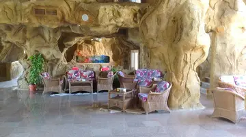 Caves Beach ResorT