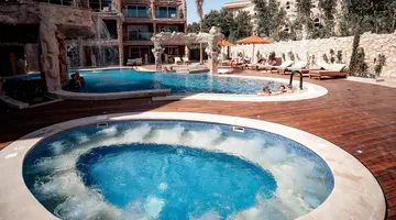 CAVES BEACH RESORT