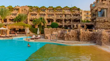 CAVES BEACH RESORT