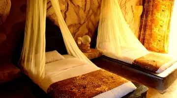 CAVES BEACH RESORT