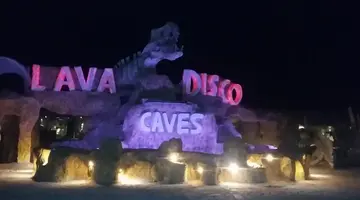 CAVES BEACH RESORT