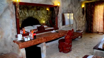 CAVES BEACH RESORT