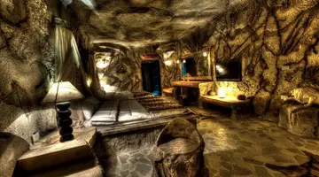 CAVES BEACH RESORT