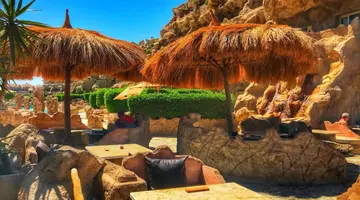 CAVES BEACH RESORT
