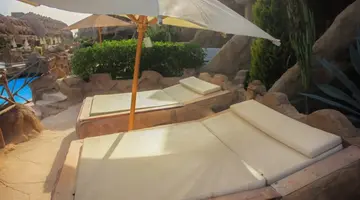 CAVES BEACH RESORT