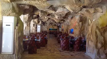 Caves Beach Resort