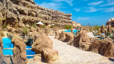 CAVES BEACH RESORT