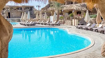 CAVES BEACH RESORT