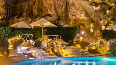 CAVES BEACH RESORT