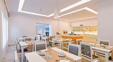 Cavo Bianco Hotel