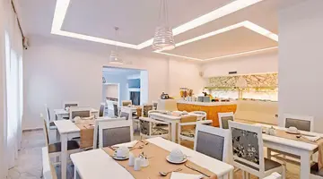 Cavo Bianco Hotel