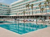 Cavo Maris Beach Hotel & Suites
