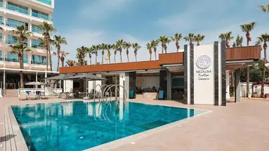 Cavo Maris Beach Hotel & Suites