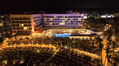 Cavo Maris Beach Hotel & Suites